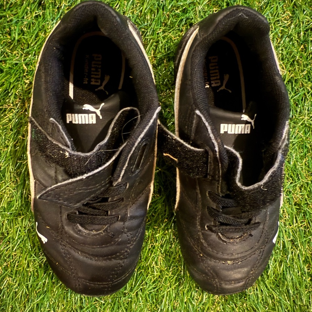 Puma Black and White Athletic Shoes - Picture 3 of 5
